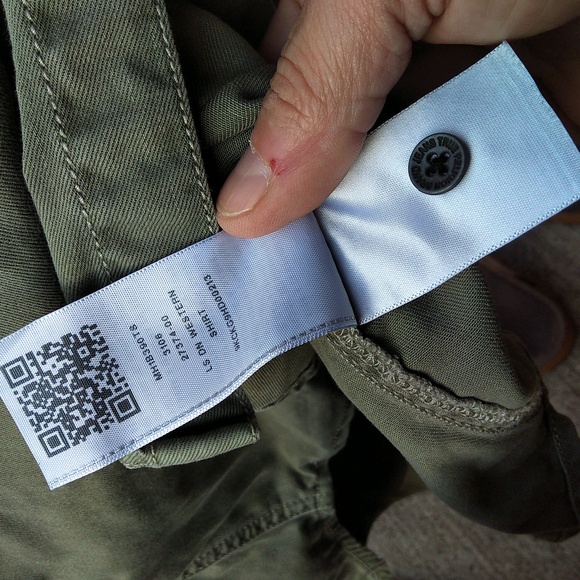 True Religion Rare pale green denim button down in EUC - Picture 6 of 9